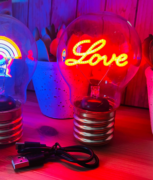 USB Light Bulb LOVE